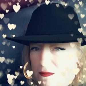 Meet your Posher, Kimberly